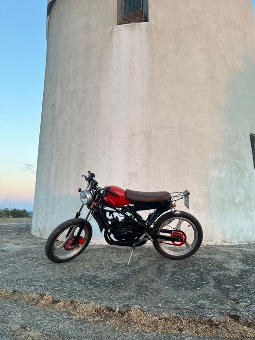 Suzuki RG50 (wolf)