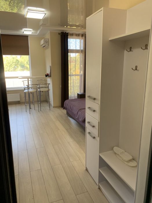 Квартира подобово в новому будинку з парковкою.Світло 24/7