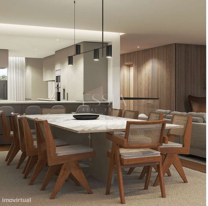Apartamento T4 Duplex ao Parque da Cidade