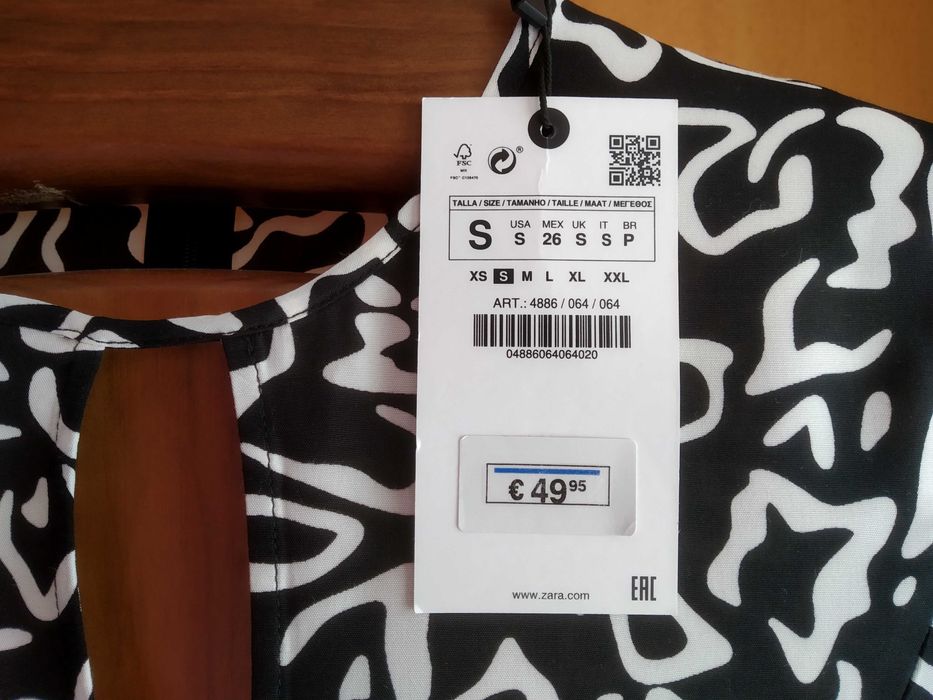 (NOVO C/ ETIQUETA, PORTES GRÁTIS) ZARA - Vestido Comprido Estampado