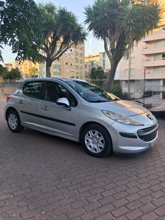 Peugeot 207 Open 1.4i-16v 5p+Ac 2008