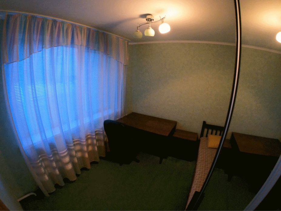 Продаж 4К квартири на Металургів