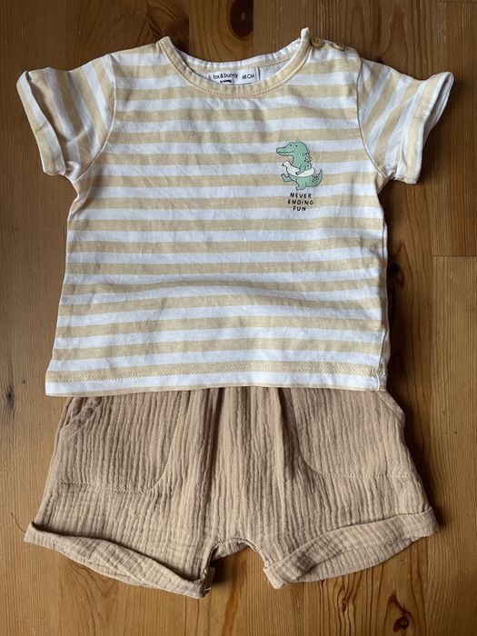 Komplet letni rozm. 68 / Sinsay