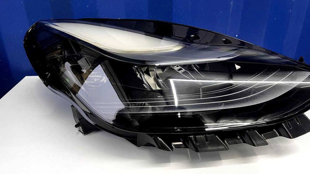 Фара с линзой TESLA Model 3 / Model Y 2020 2021 2022 2023 2024 фари, фары