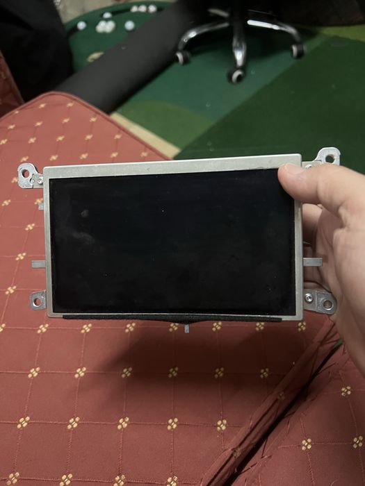 Monitor Audi A4 B8