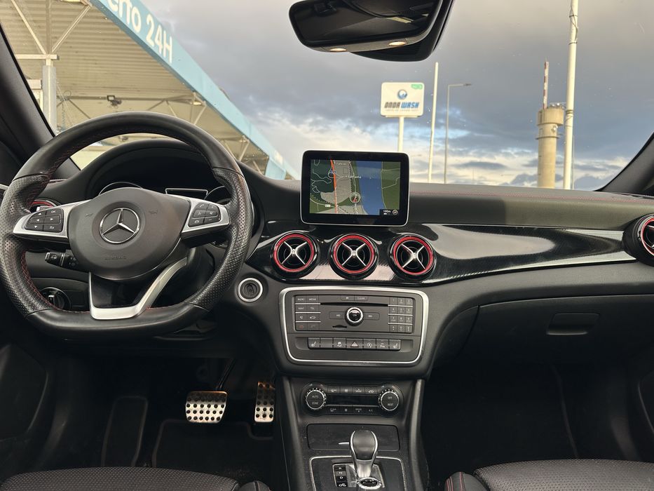 Mercedes-Benz GLA45 AMG Aceito Retoma