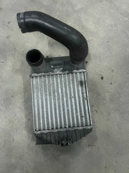 Radiador de Intercouler Fiat Punto GT