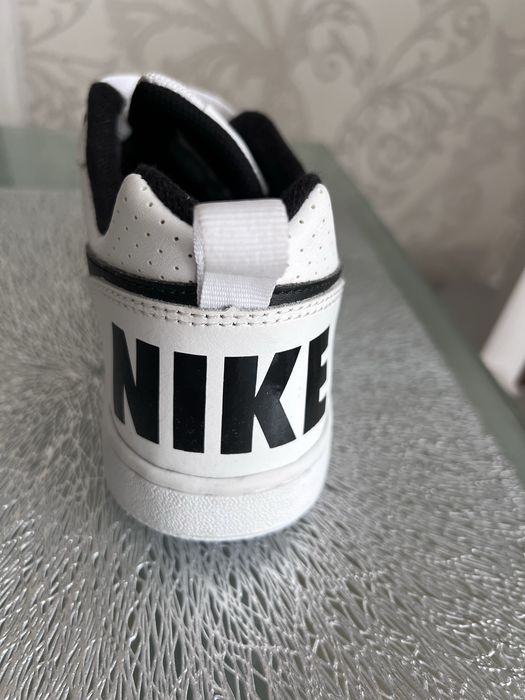 Кросівки Nike білі,оригінал