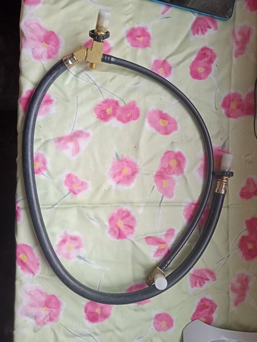 Продам шланг тормозний