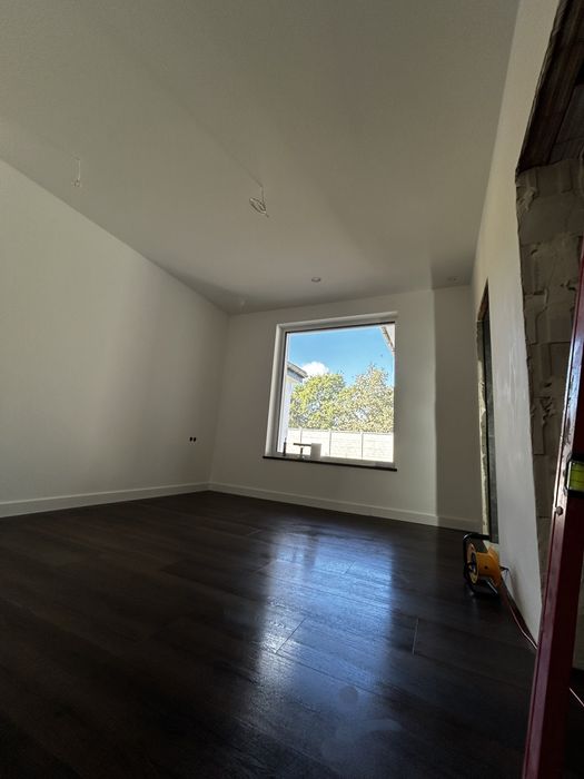 Sufity podwieszane , Szpachlowanie, malowanie. Wykonczenia wnetrz