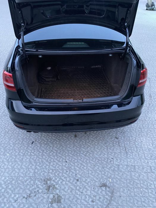 Volkswagen jetta 6,2015 р.2.0 мpi