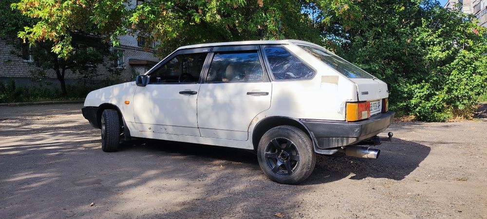 Продам автомобиль ВАЗ-2109
