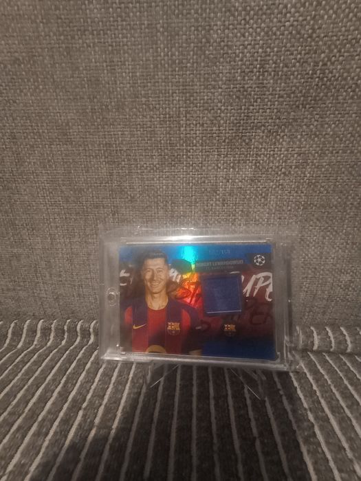 Topps ucc 2025-26 superstar relic robert lewandowski player-worn relic /150