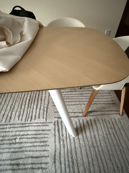 Mesa sala de Jantar - Sklum (onar)