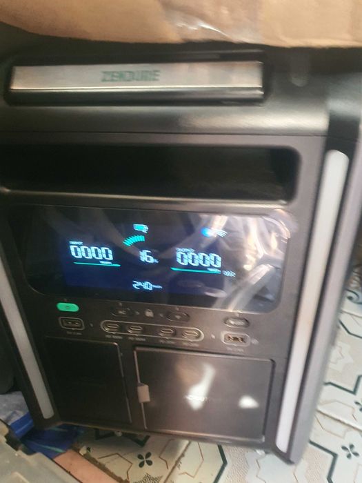 Зарядна станція Zendure v4600