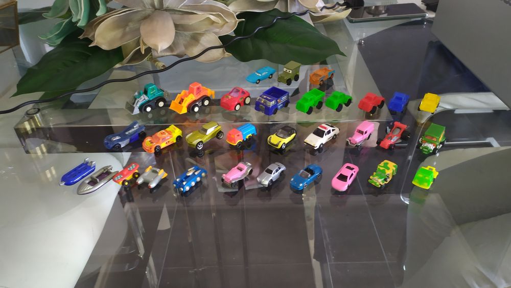 Carros miniatura variados