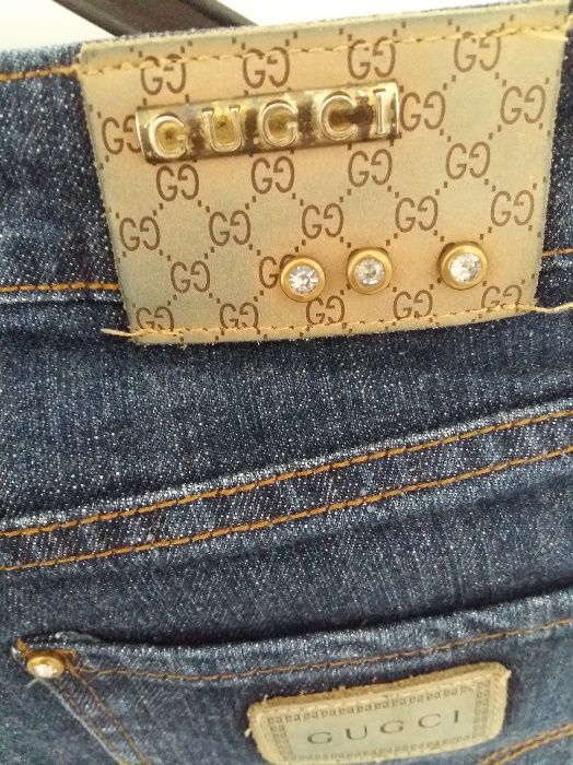 Gucci jeansy 29
