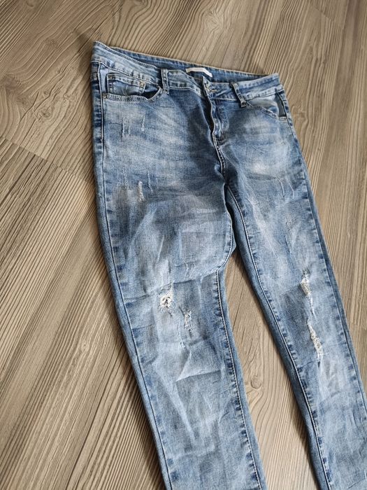 Spodnie jeansowe, jeansy z przetarciami Goodies
