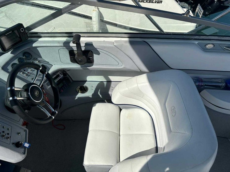 Barco Cobalt Marine 253 | Motor Hp Volvo Penta 5.7 GXi V8