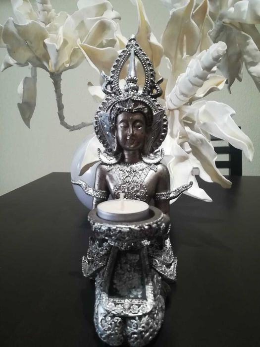 Budas para decoração