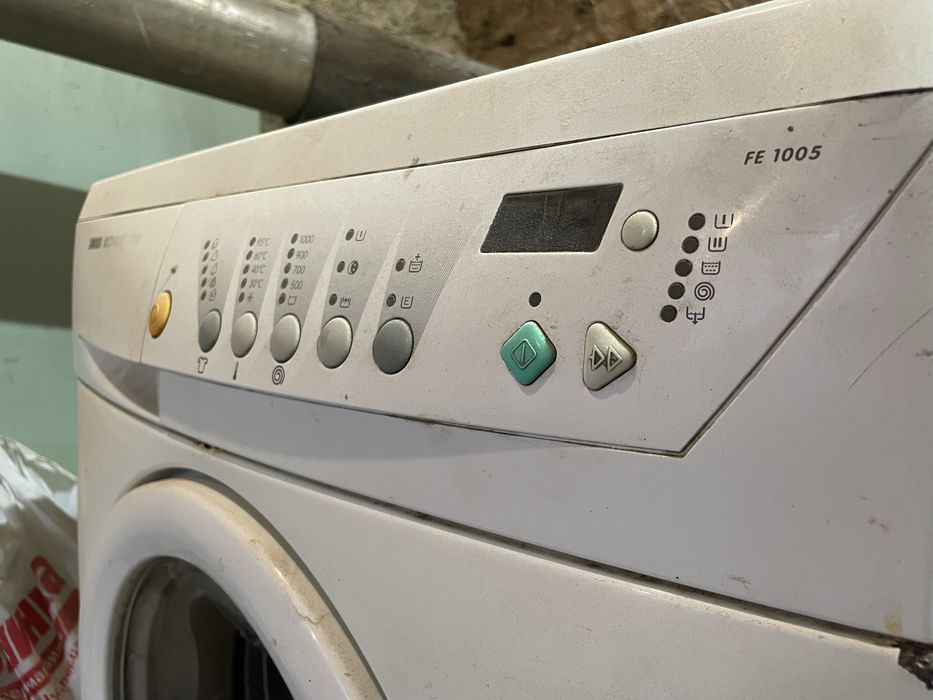 Пральна машина zanuzzi під відновлення