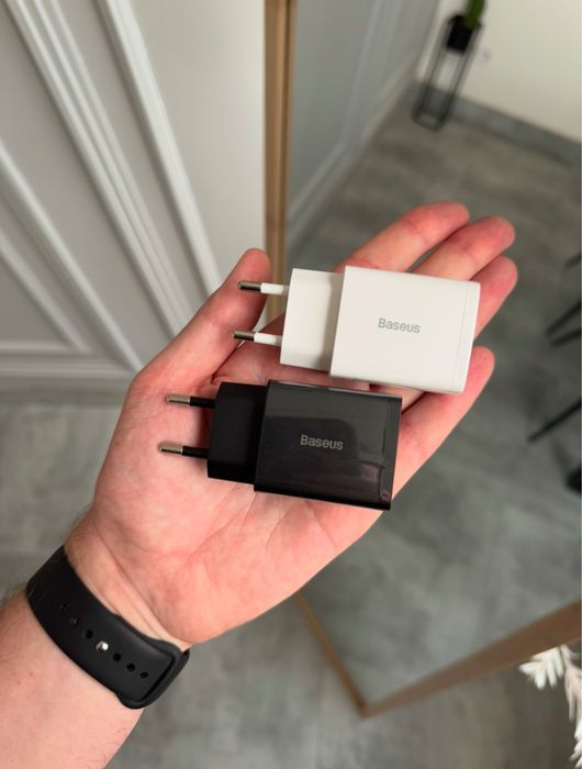 Блочок Baseus compack quick charger 20W