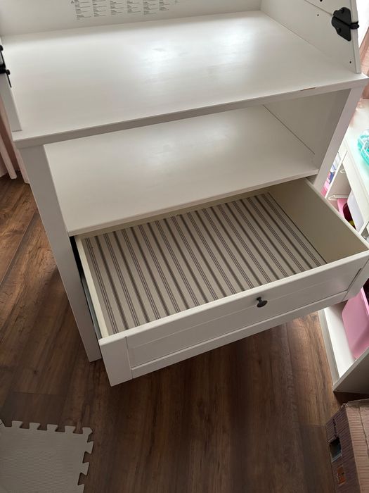 Komoda z funkcją przewijaka Ikea SUNDVIK
