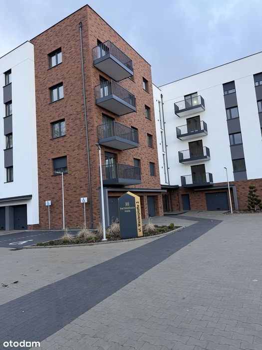Mieszkanie 2-pokojowe z balkonem i klimatyzacją