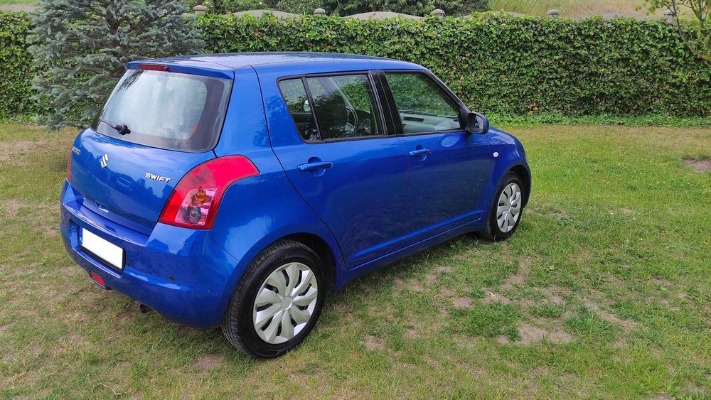 Suzuki Swift 1.3 92 KM 2010r. 5 drzwi