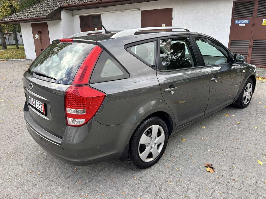 KIA CEED SW FACELIFTING | 1.4 DOHC benzyna | 90 KM | 2010r - Świeżo sprowadzony z Niemiec !