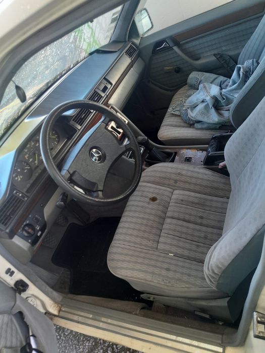 Vende mercedes 200d w124