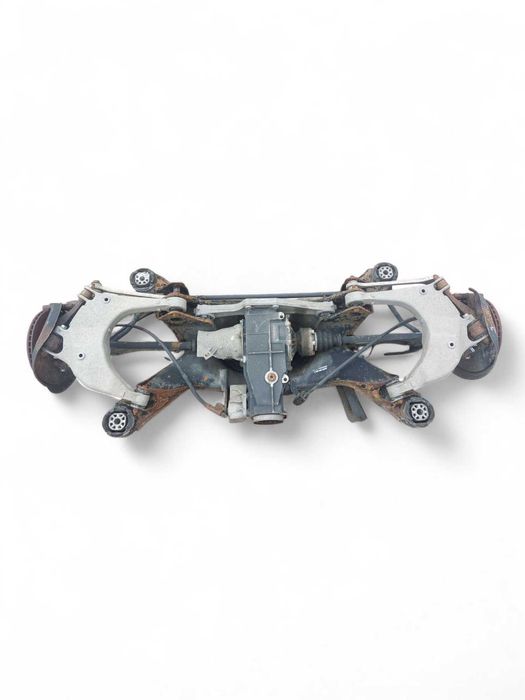 Audi A6 C5 2.5 V6 TDI – Sanki / Wózek / Kołyska tył z dyferencjałem