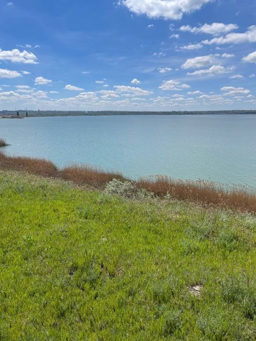 Продам земельный участок со своим пляжем