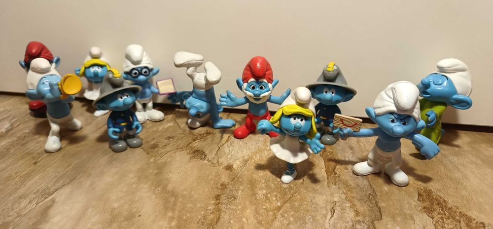 Figurki Smerfy 11 szt kolekcja McDonalds