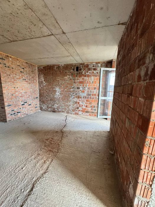 Продаж 1-кімнатної квартири 36.4 м.кв., в. Залізнична
