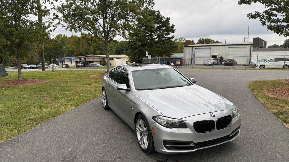 Продам BMW 528i xDrive (F10 LCI) -