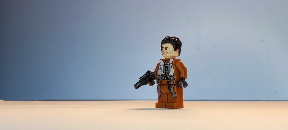 Minifigura Lego - Star Wars: A Ascensão de Skywalker: Poe Dameron