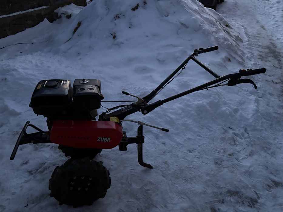 Продається МОТОБЛОК ZUBR  kx3 +фреза