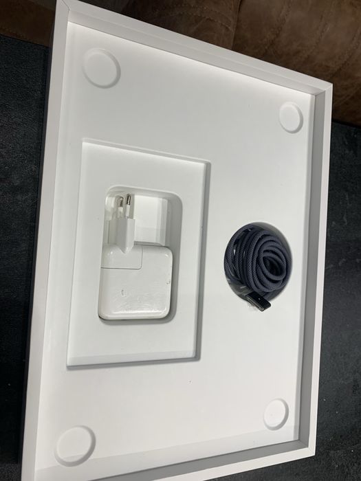 Apple MacBook air 13  m2 8gb 256gb space gray