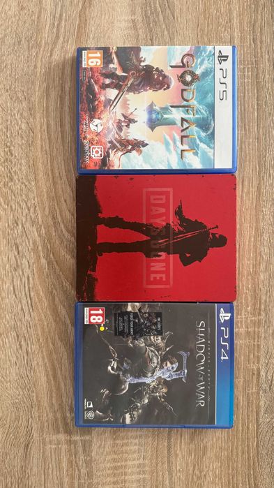 Playstation 5 versão Disco + 3 comandos + 3 jogos