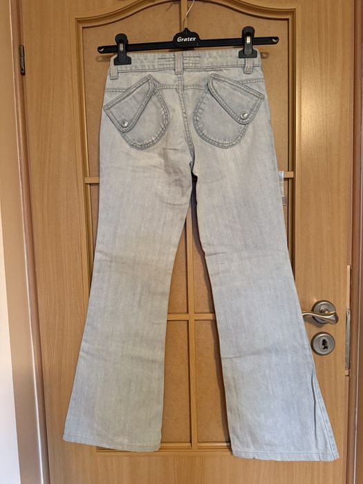 Jasne dzwony Reactive, styl Y2K, rozmiar