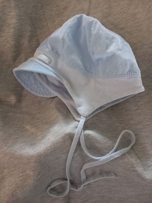 Letnia czapeczka niemowlęca