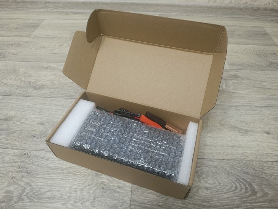 Инвертор преобразователь  Foval 2200 чистый синус foval