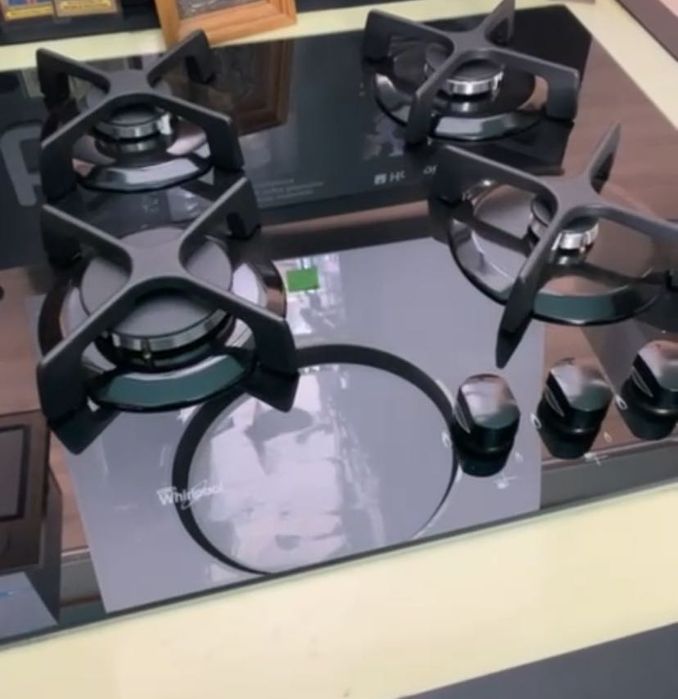 Варильна поверхня (Газова плита) Whirlpool GOR 6414 | 60 см | Чорне скло