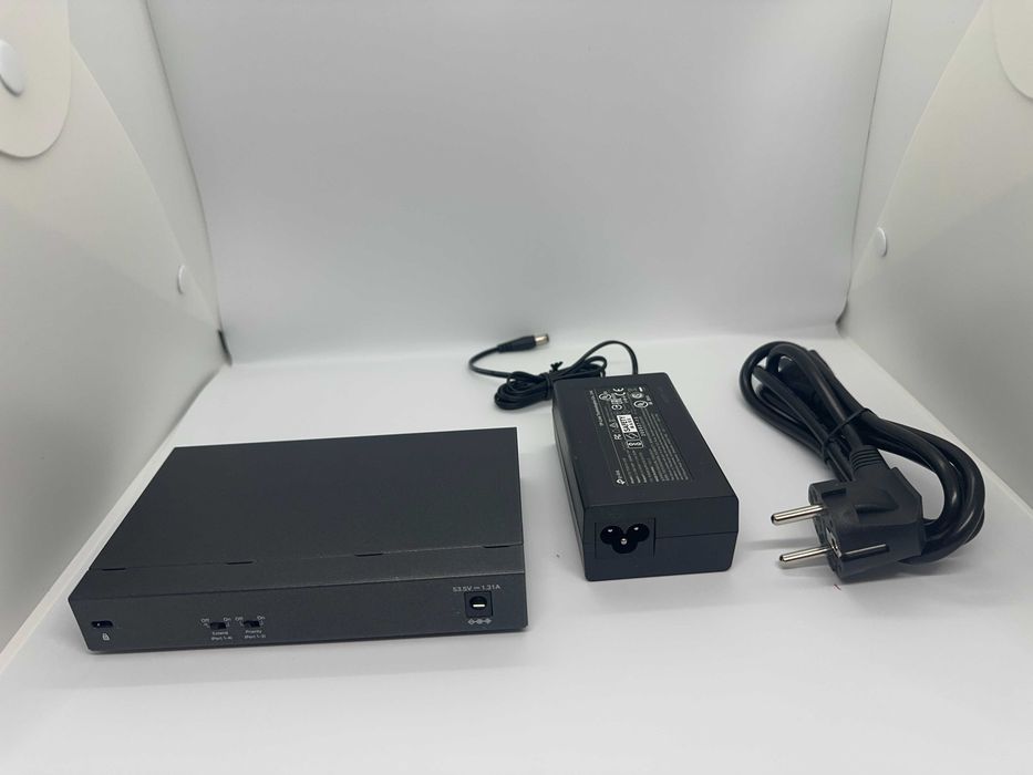 TP-Link TL-SF1006P - Switch 6P