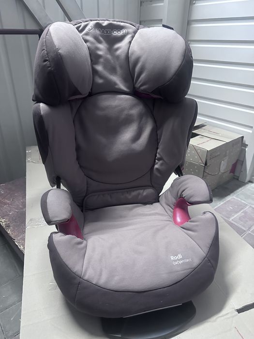 Дитяче автокрісло Maxi-Cosi RodiFix Air Protect