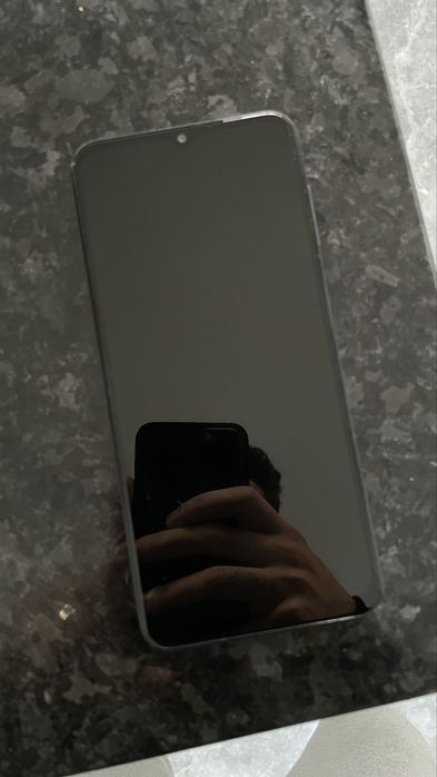 Samsung Galaxy A13  - 64gb