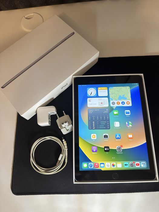 Ipad 5th 32gb в ідеальному стані! Торг!