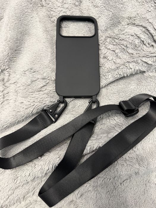 Чохол на iphone 17 pro