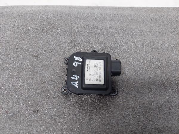 Motor da comporta da sofagem AUDI A4 (8D2, B5)
